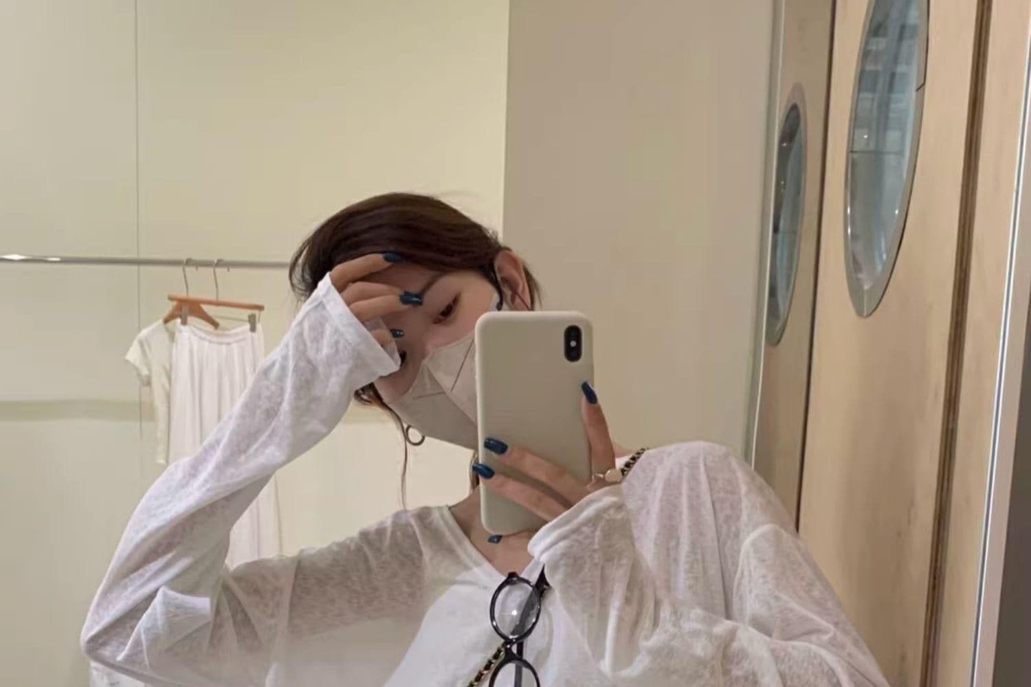 대나무 마디 리브 V넥 긴팔 자외선 차단 블라우스 외부 가져 가라. 셔츠 Tulle 맨위 상세 이미지 3