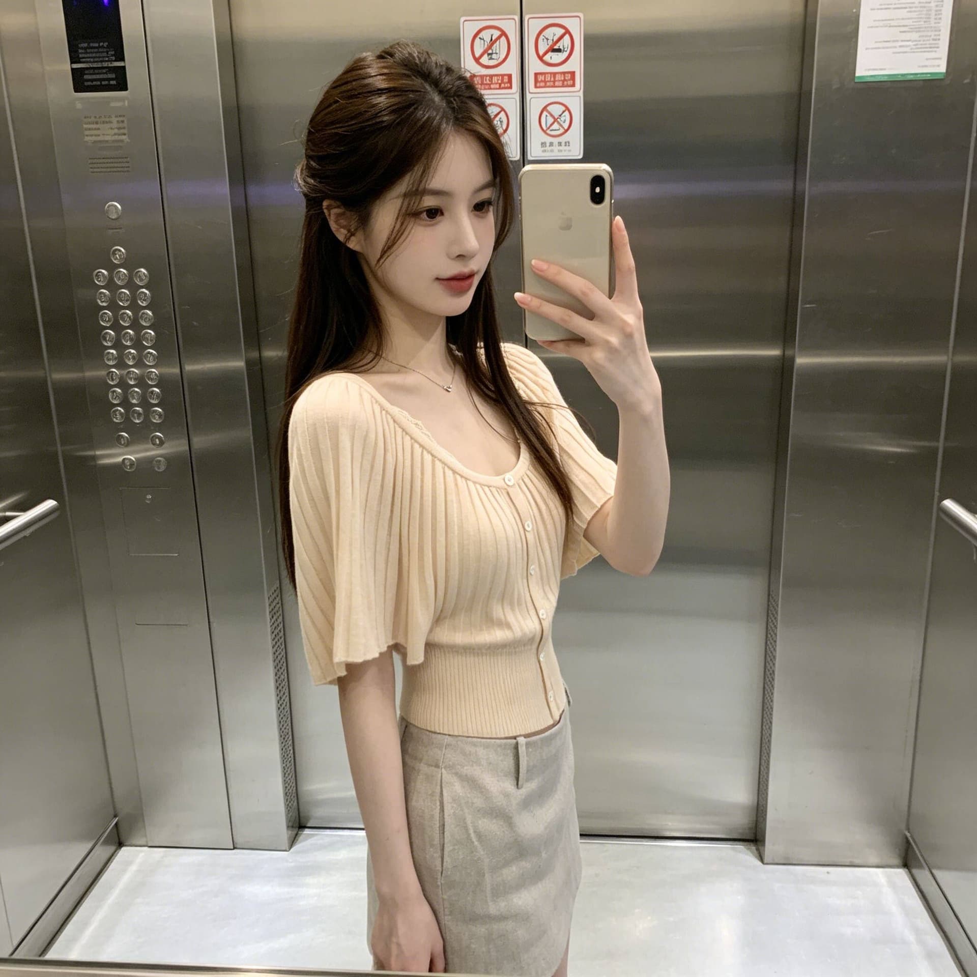 한 부서 분위기 센스 라운드 넥 니트 반팔 여성 의류 여름 몸매 가꾸기 단추 한 첨부 된 의류 트렌디 상세 이미지 3