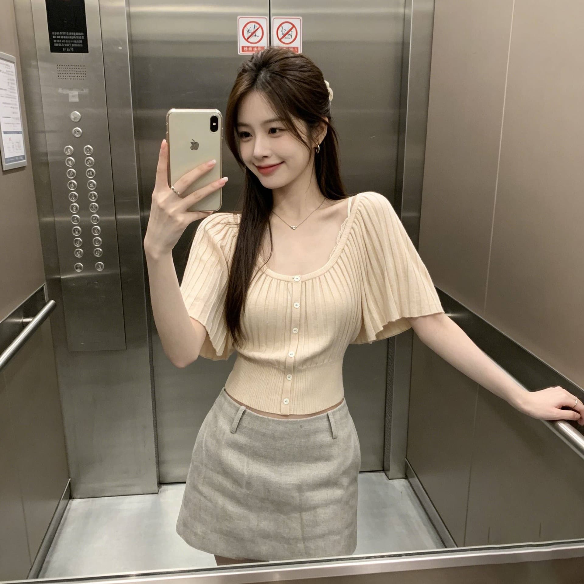 한 부서 분위기 센스 라운드 넥 니트 반팔 여성 의류 여름 몸매 가꾸기 단추 한 첨부 된 의류 트렌디 상세 이미지 4