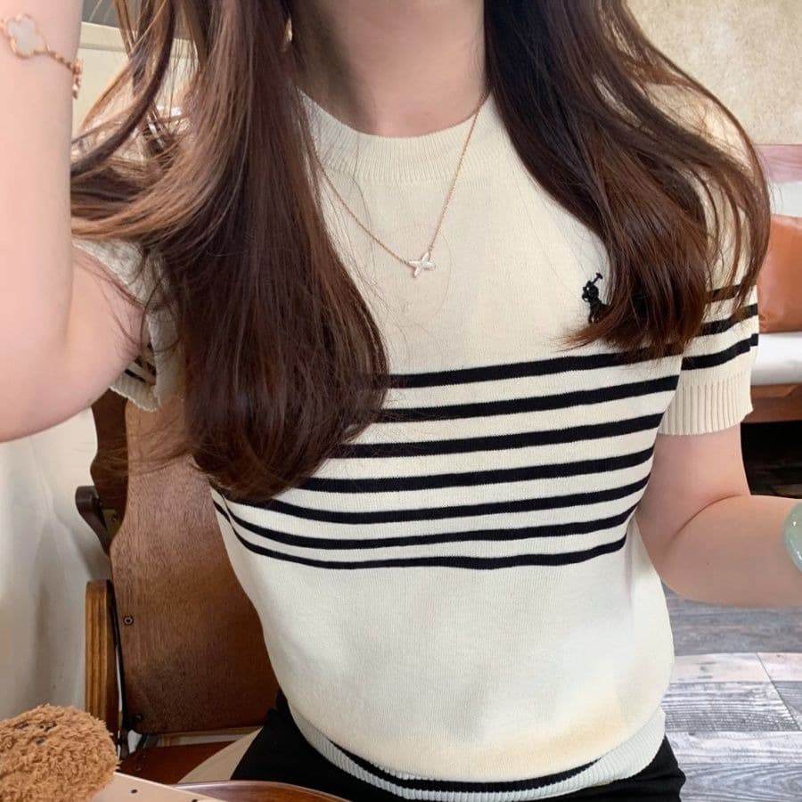 라운드 넥 스트라이프 살구 색상 니트 스웨터 여성 얇은 스타일 반팔 티셔츠 캐주얼 다용도 오래된 돈 바람 맨위 이미지 5