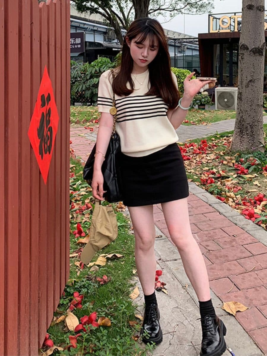 라운드 넥 스트라이프 살구 색상 니트 스웨터 여성 얇은 스타일 반팔 티셔츠 캐주얼 다용도 오래된 돈 바람 맨위 상세 이미지 25