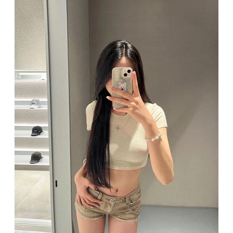 아메리칸 높음 거리 디자인 센스 마술 색상 로우 웨이스트 데님 반바지 아이들 여름 핫걸 몸매 가꾸기 슬림해 보이는 타이트 스커트 초단 핫 바지 이미지 2