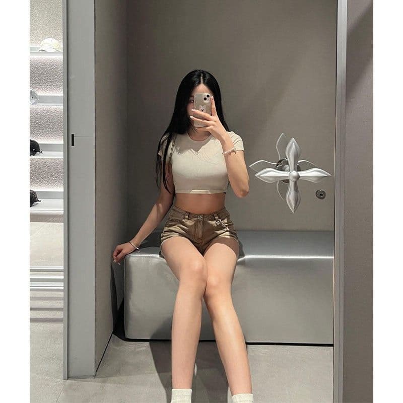아메리칸 높음 거리 디자인 센스 마술 색상 로우 웨이스트 데님 반바지 아이들 여름 핫걸 몸매 가꾸기 슬림해 보이는 타이트 스커트 초단 핫 바지 이미지 4