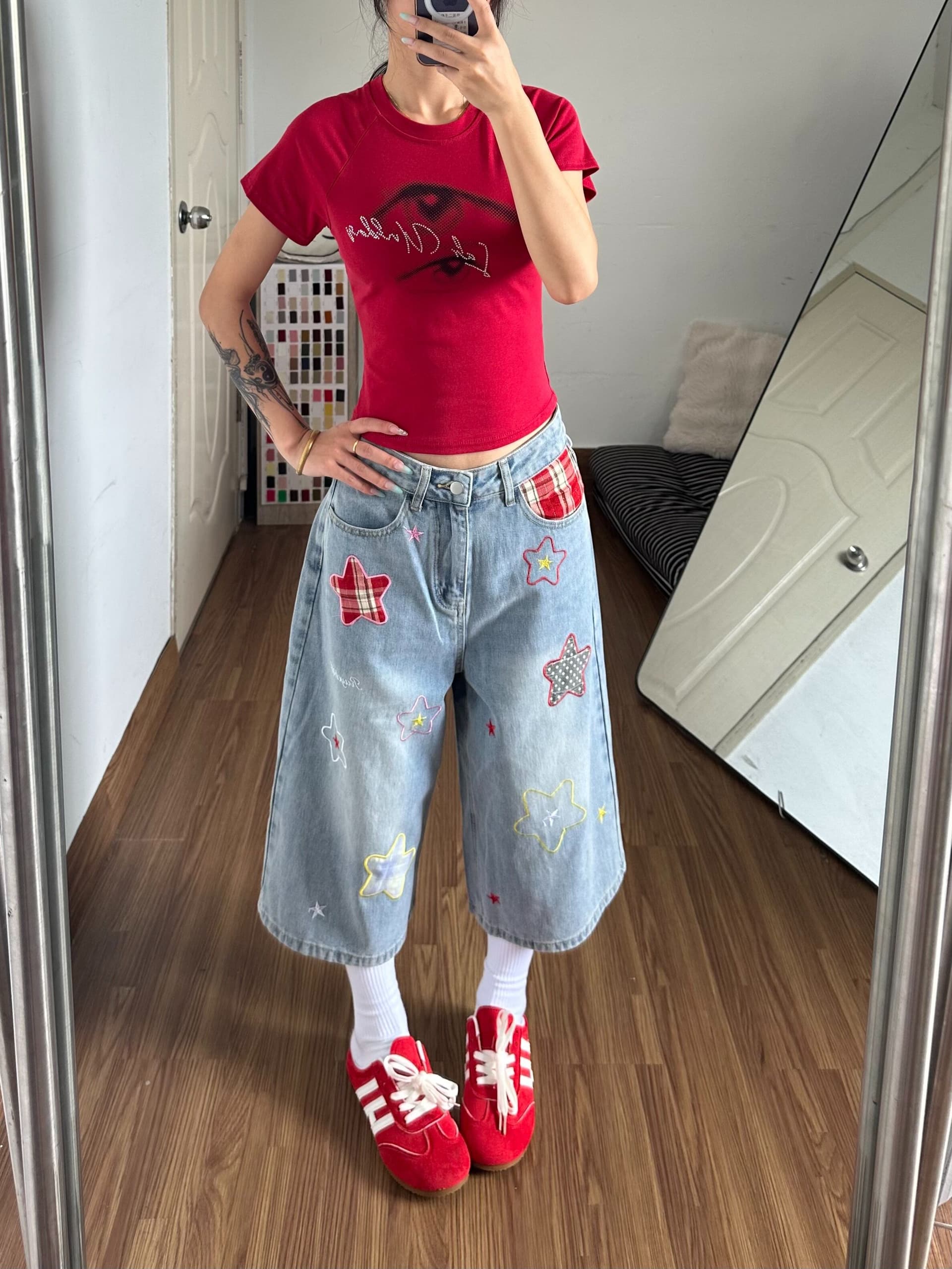 별 패치 패치워크 넓은 다리 7 점 청바지 여성 2026 여름 새로운 루즈핏 슬림해 보이는 다용도 스트레이트 바지 상세 이미지 1