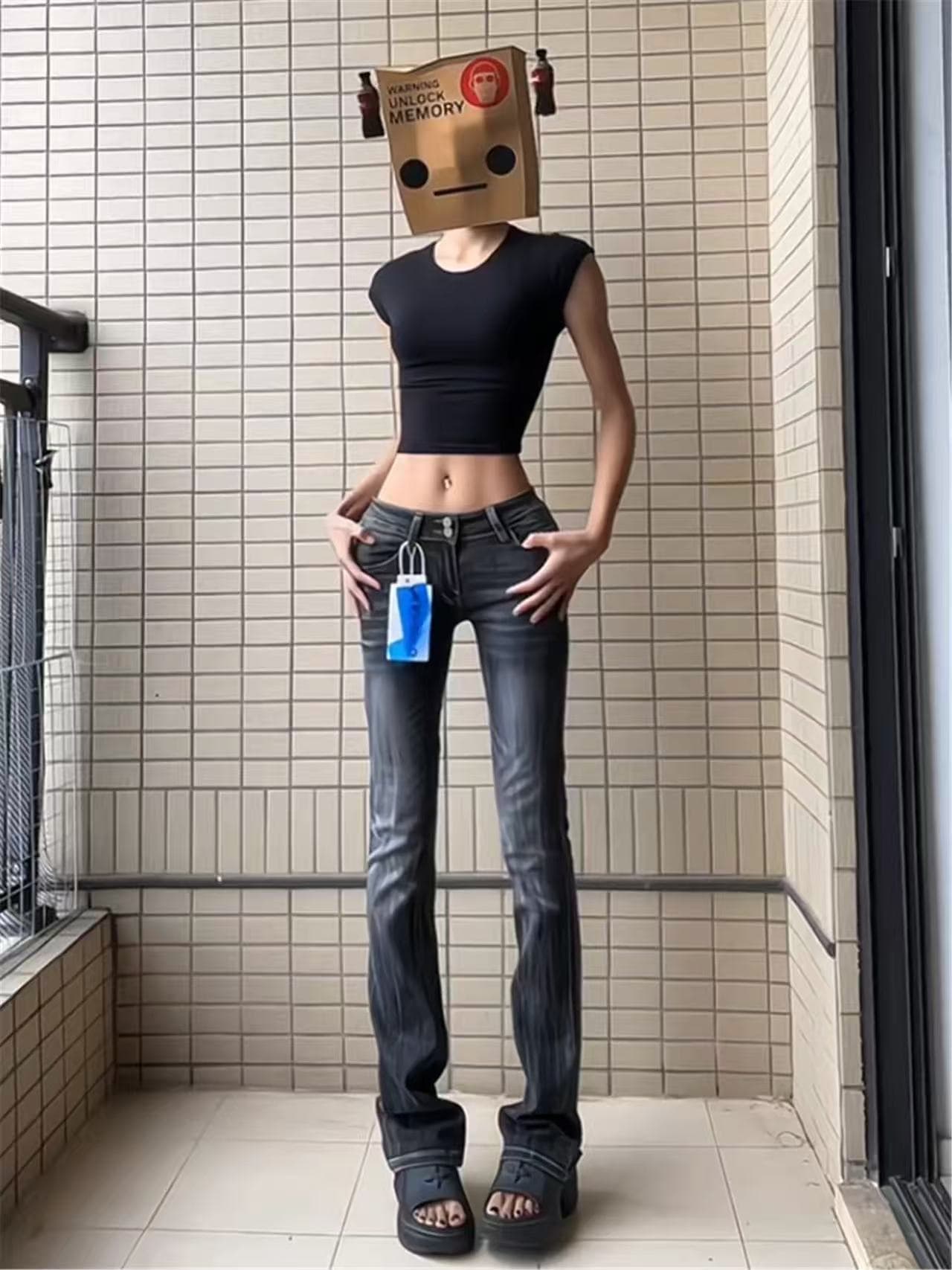 아메리칸 레트로 무거운 작업 검정색 마이크로 나팔 청바지 여성 2026 봄 새로운 몸매 가꾸기 슬림해 보이는 핫걸 나팔 바지 상세 이미지 2