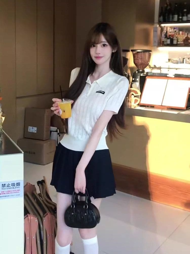 화이트 POLO 셔츠 니트 반팔 티셔츠 여성 여름 한국 스타일 배색 뒤집다 디스플레이 폴로 칼라 맨위 상세 이미지 3