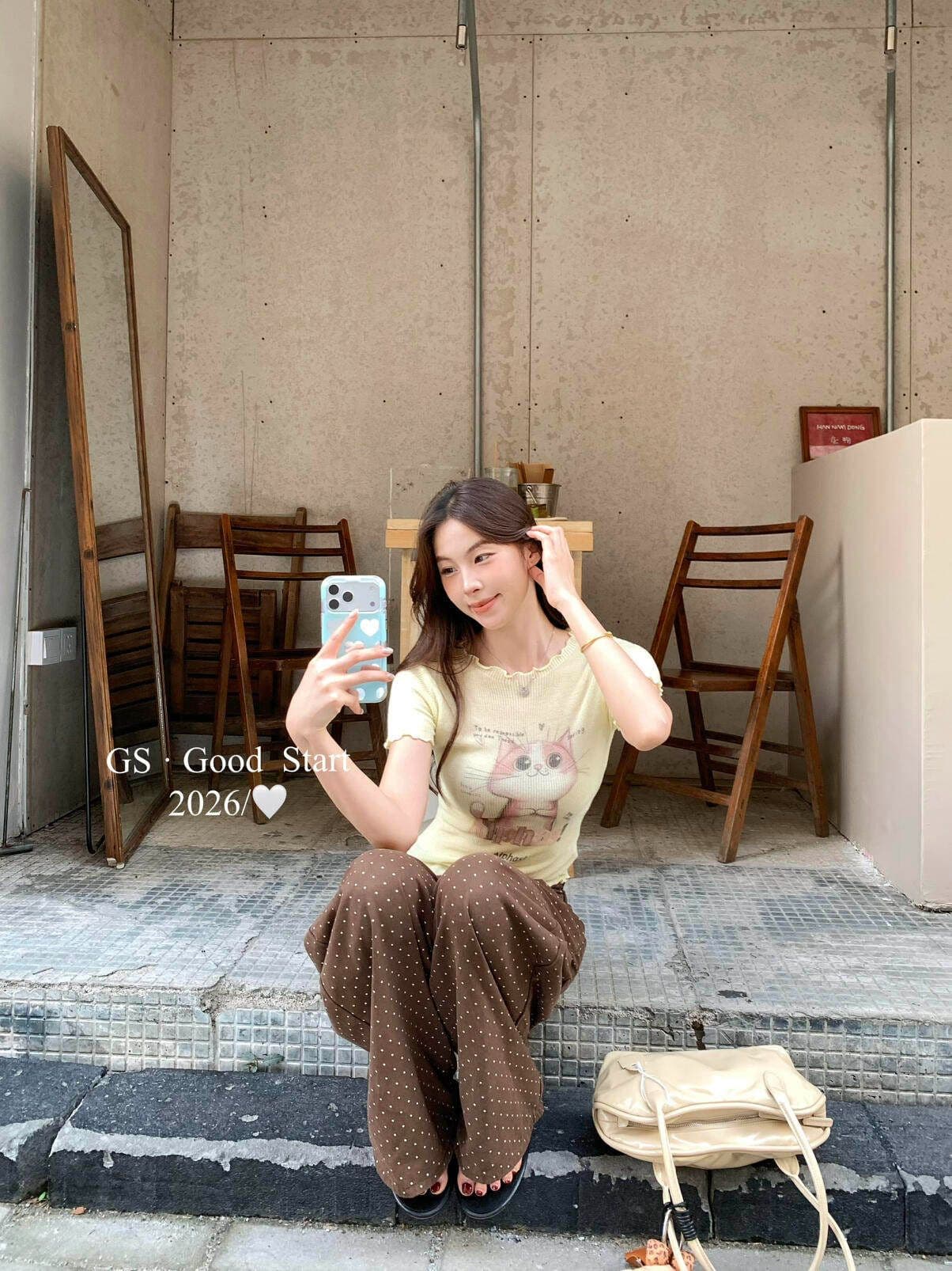 한 부서 여름 새로운 세련된 순수한 욕망 프린트 몸매 가꾸기 고급 센스 니트 반팔 작은 셔츠 여성 상세 이미지 5