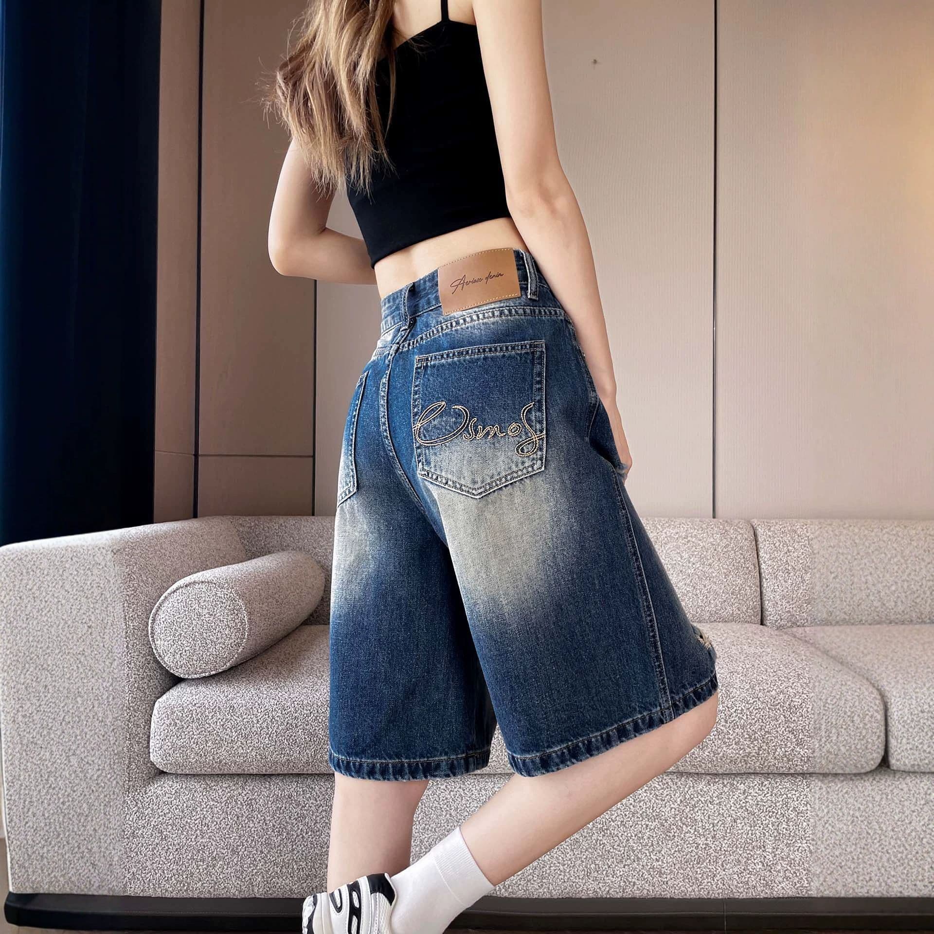 아메리칸 레트로 블루 찢어진 부분 5 점 청바지 여름 새로운 루즈핏 넓은 다리 데님 오부 바지 여성 여름 얇은 스타일 이미지 4