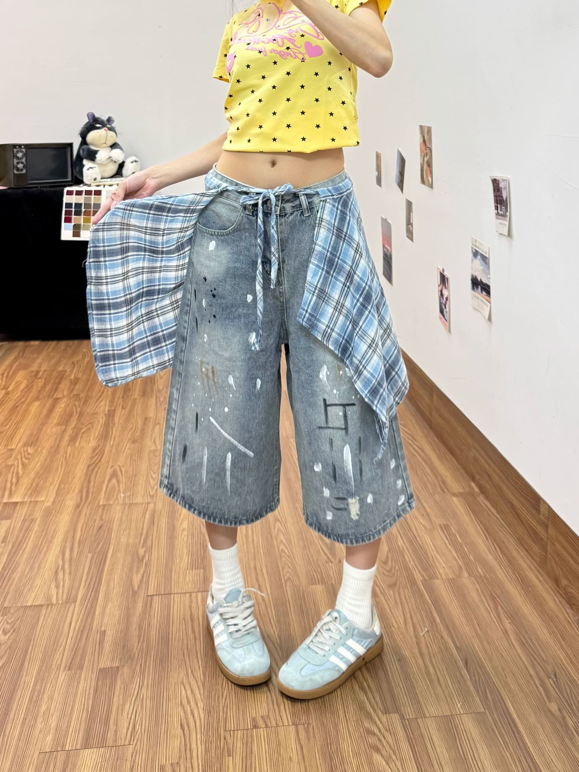 배색 체크무늬 치마 먹물 데님 7부 바지 바지 여자 2026 여름 새로운 하이웨이스트 넓은 다리가 짧다. 바지 트렌디 이미지 3