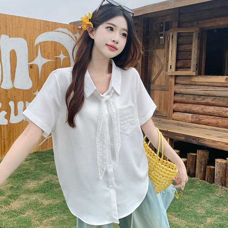 긍정적 인 어깨 레이스 넥타이 화이트 여성 셔츠 여름 새로운 반팔 신선함 디자인 센스 오픈 가디건 맨위 상세 이미지 4