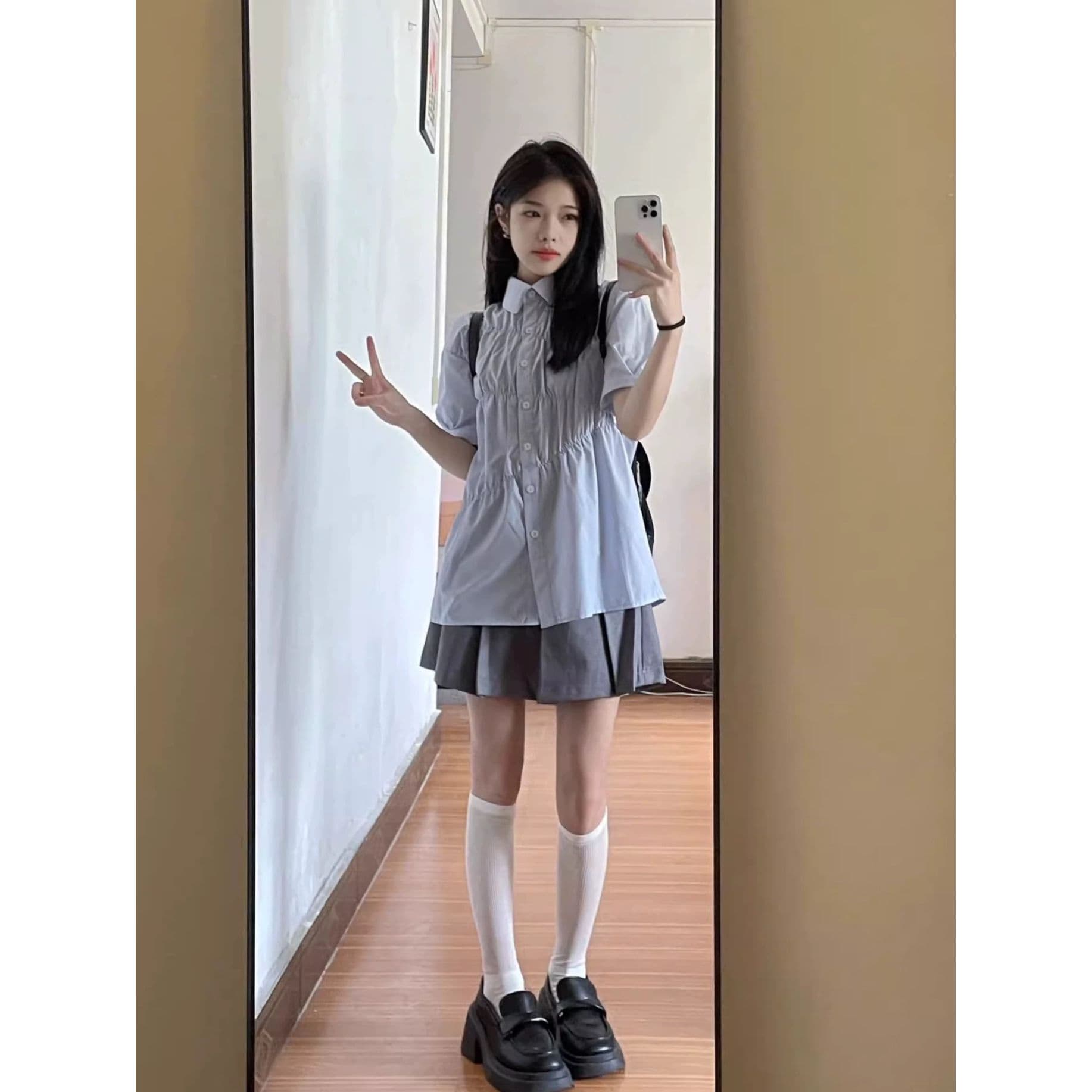 학원 스타일 파란색 반팔 여성 셔츠 여름 2026 새로운 한 부서 달콤함 루즈핏 셔츠 고급 센스 주름 맨위 이미지 4