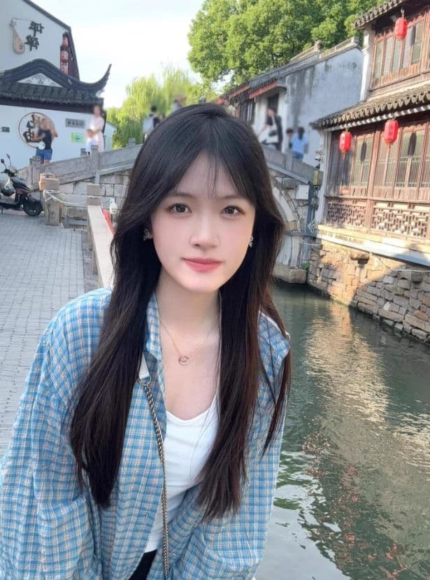 파란색 체크무늬 긴팔 여성 셔츠 여름 고유 한 슈퍼 잘 생긴 루즈핏 캐주얼 자외선 차단 셔츠 재킷 상세 이미지 5