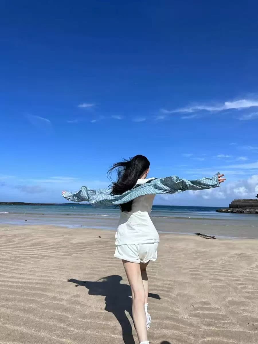 프랑스식 트렌드 긴팔 체크무늬 여성 셔츠 2026 여름 새로운 느긋한 바람 작은 대중 고급 루즈핏 체크무늬 셔츠 상세 이미지 5