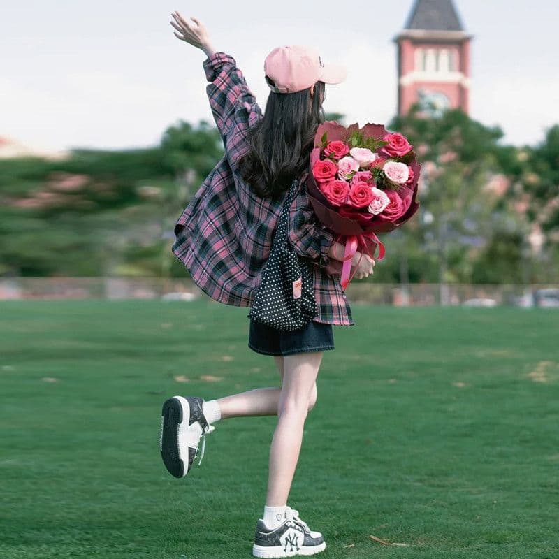 아메리칸 oversize 레트로 블랙 분말 체크무늬 여성 셔츠 이른 가을 새로운 루즈핏 디자인 센스 자외선 차단 긴팔 맨위 이미지 4