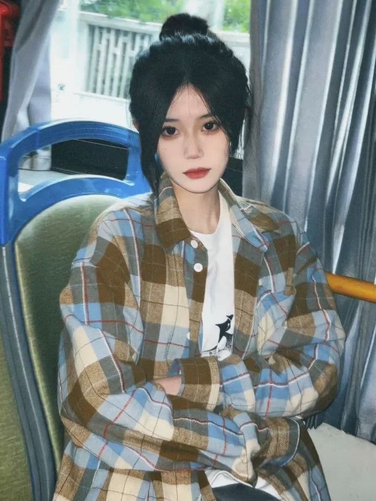 일본식 레트로 체크무늬 셔츠 외출용 여성 2026 새로운 홍콩 느낌 chic 루즈핏 캐주얼 커플 섹션 셔츠 상세 이미지 5