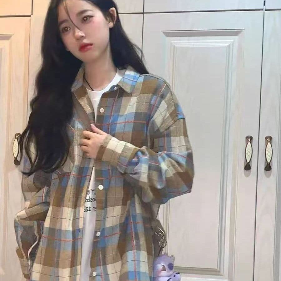 2026 이른 가을 문예 레트로 녹색 격자 무늬 셔츠 외출용 여성 루즈핏 캐주얼 슬림해 보이는 커플 섹션 셔츠 오픈 가디건