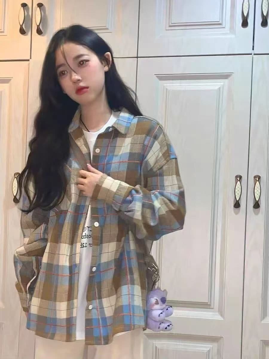 2026 이른 가을 문예 레트로 녹색 격자 무늬 셔츠 외출용 여성 루즈핏 캐주얼 슬림해 보이는 커플 섹션 셔츠 오픈 가디건 상세 이미지 7