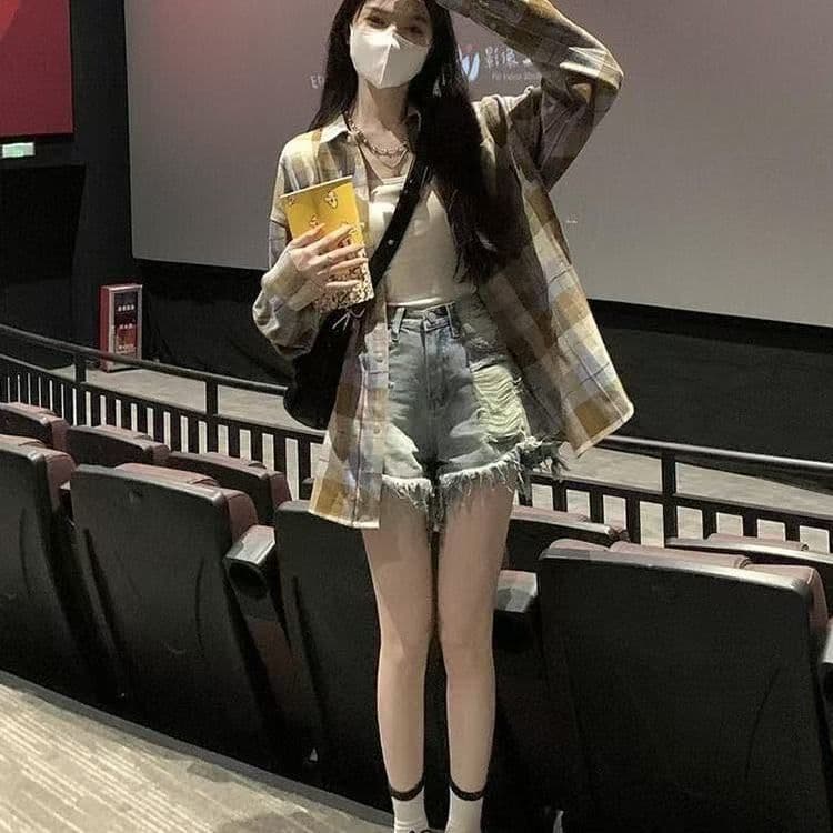 2026 이른 가을 문예 레트로 녹색 격자 무늬 셔츠 외출용 여성 루즈핏 캐주얼 슬림해 보이는 커플 섹션 셔츠 오픈 가디건 상세 이미지 13