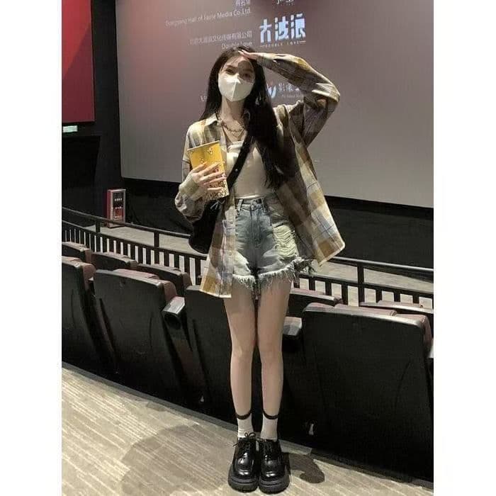 2026 이른 가을 문예 레트로 녹색 격자 무늬 셔츠 외출용 여성 루즈핏 캐주얼 슬림해 보이는 커플 섹션 셔츠 오픈 가디건 상세 이미지 14