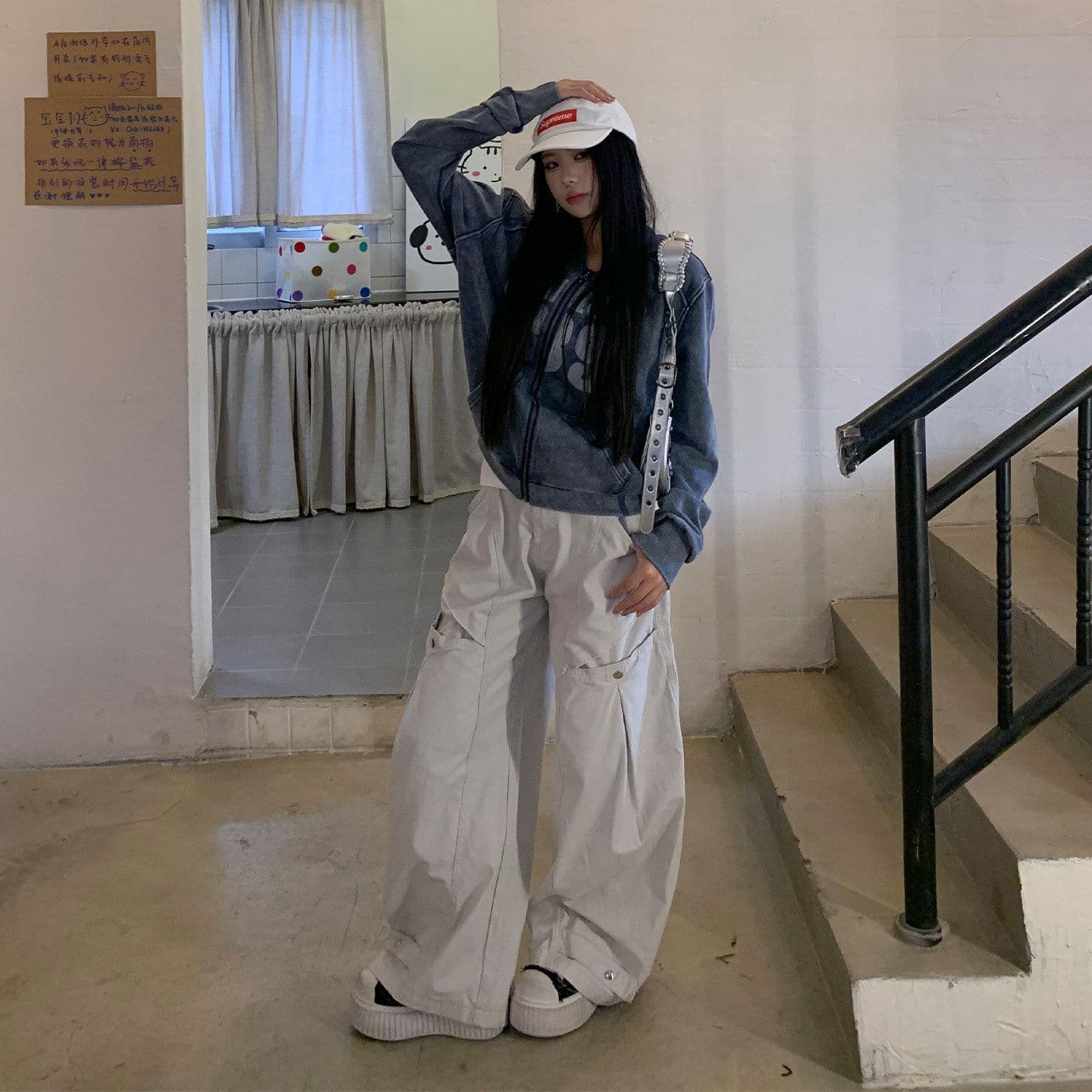 아메리칸 높음 거리 캐주얼 파괴 칼 절단 모통이 칼 디자인 센스 청바지 작은 대중 vibe 스트레이트 도루 센스 롱 바지 이미지 2