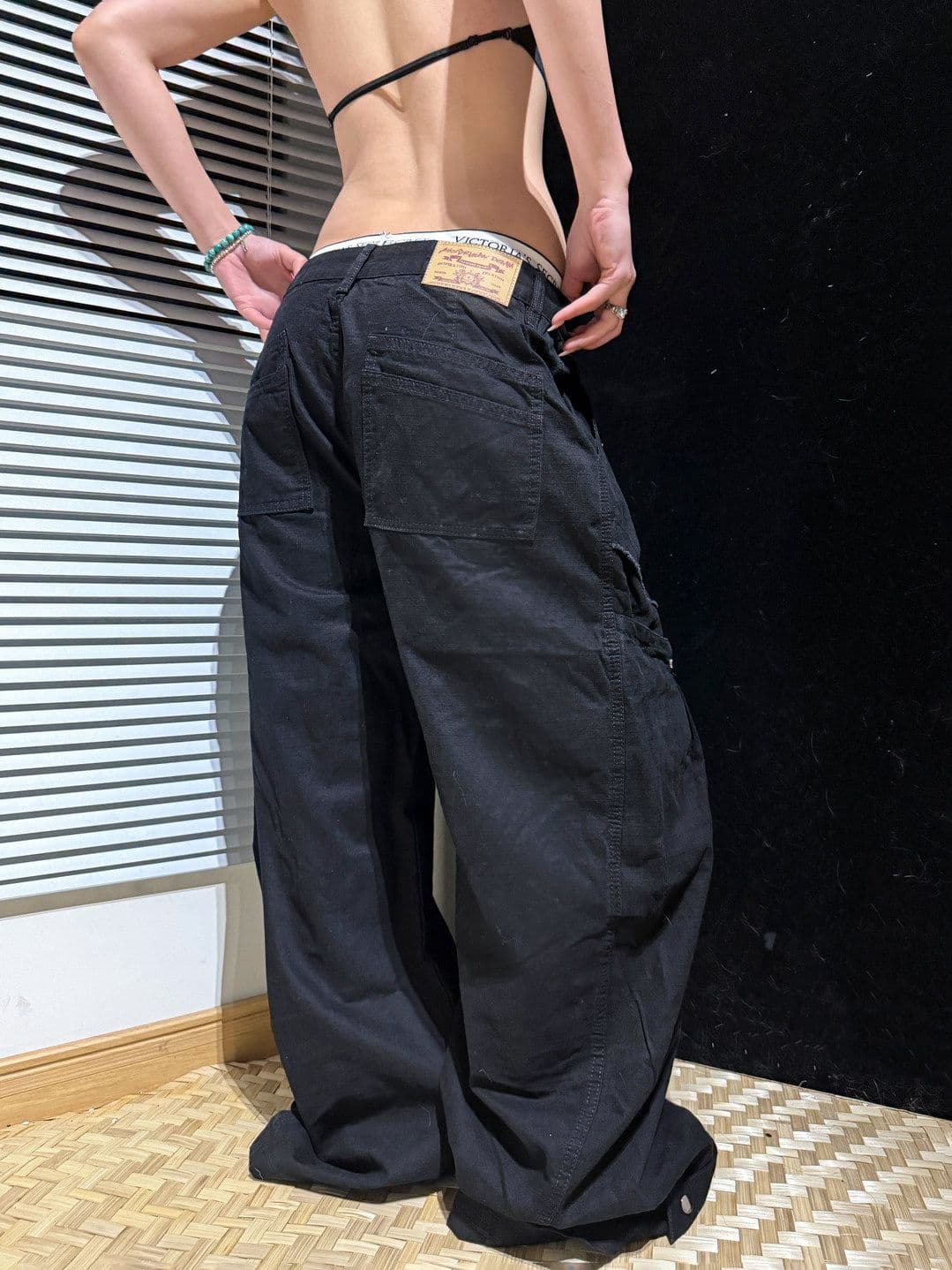 아메리칸 레트로 해체 모통이 칼 검정색 워크웨어 팬츠 남녀 루즈핏 넓은 다리 캐주얼 바지 상세 이미지 5