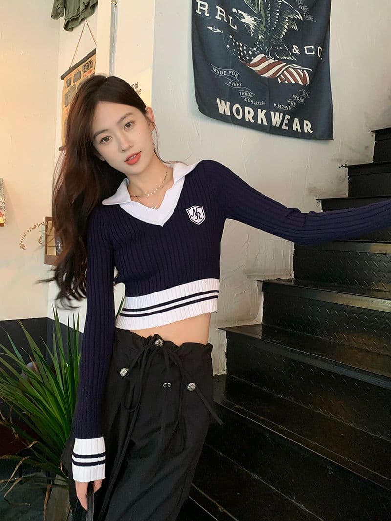 핫걸 배색 긴팔 니트 스웨터 여성 가을 2026 새로운 몸매 가꾸기 슬림해 보이는 POLO 칼라 쇼트 스타일 기본 셔츠 상세 이미지 8