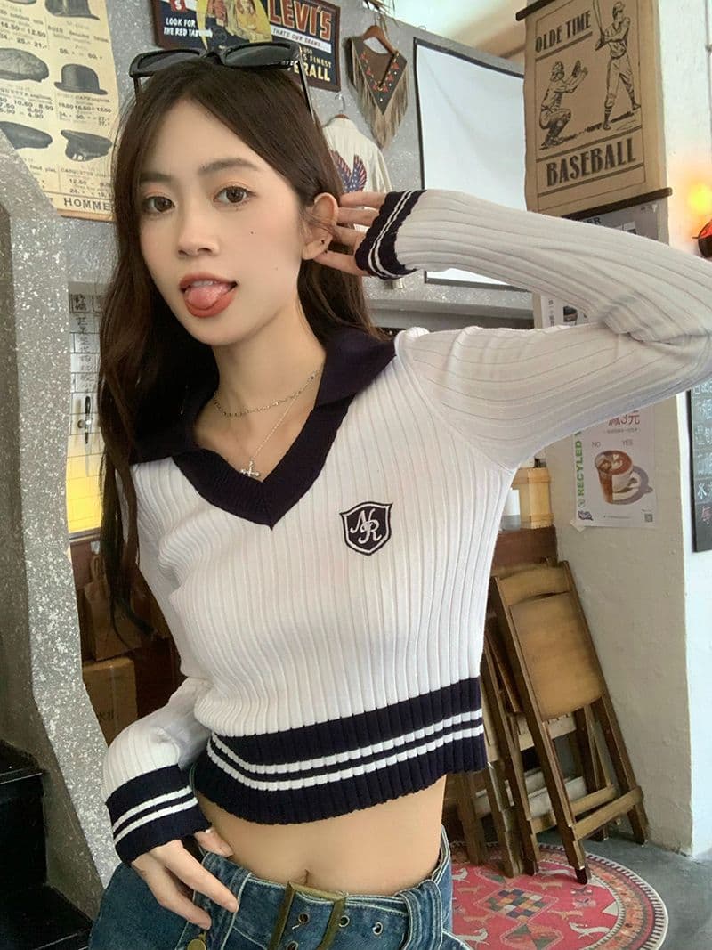 핫걸 배색 긴팔 니트 스웨터 여성 가을 2026 새로운 몸매 가꾸기 슬림해 보이는 POLO 칼라 쇼트 스타일 기본 셔츠 상세 이미지 28