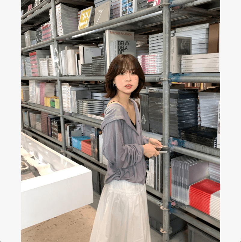 한 부서 빛 아시아 인 모래 언덕 레트로 V넥 캐주얼 느슨함 느긋한 후드 긴팔 티셔츠 맨위 여성 상세 이미지 1