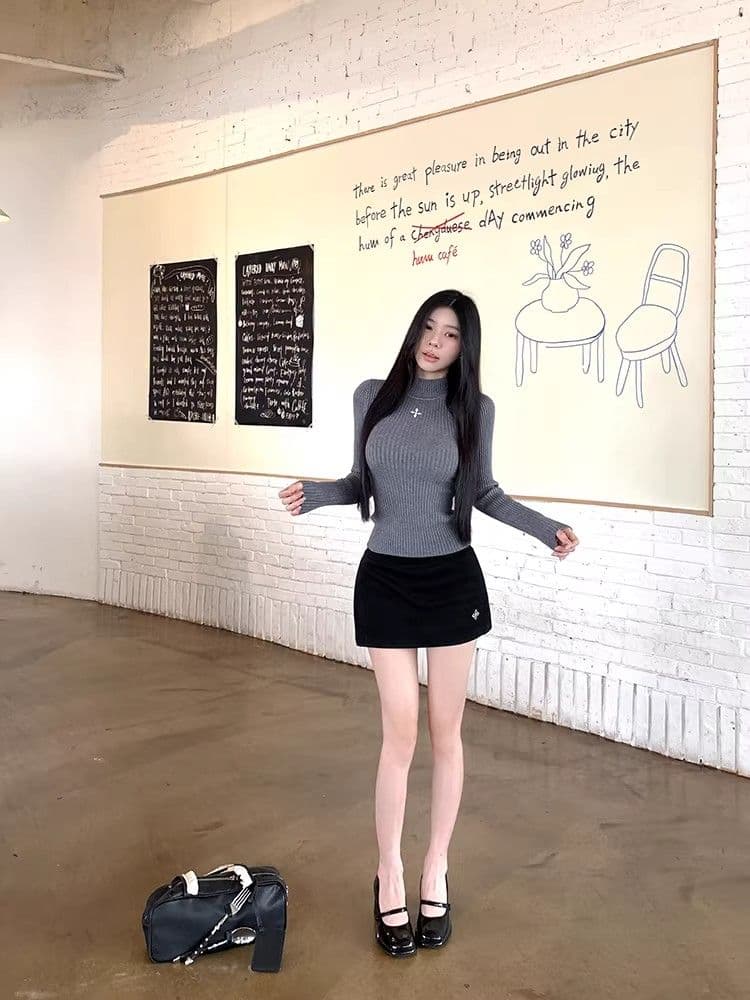 화이트 자수 작은 키 반하이넥 긴팔 스웨터 니트 스웨터 여성 가을 겨울 만나는 맨위 상세 이미지 15