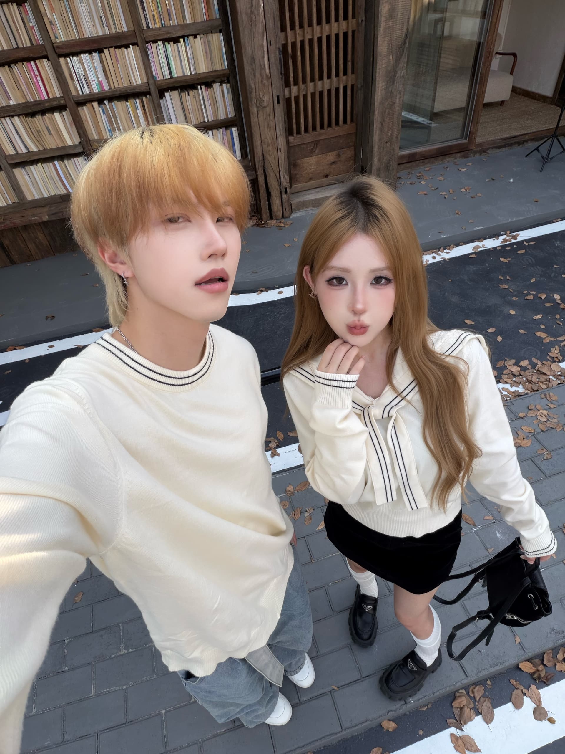 실사 커플룩 가을 겨울 의류 두꺼운 해군 칼라 스웨터 풀오버 여성 니트 스웨터 남자 있음 선적 상세 이미지 8