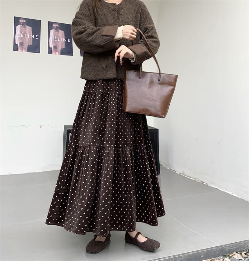 실사 2026 가을 겨울 프랑스식 커피 색상 벨벳 도트 프린트 반신 스커트 허리밴드 한 마디 패치워크 케이크 롱 스커트 상세 이미지 8