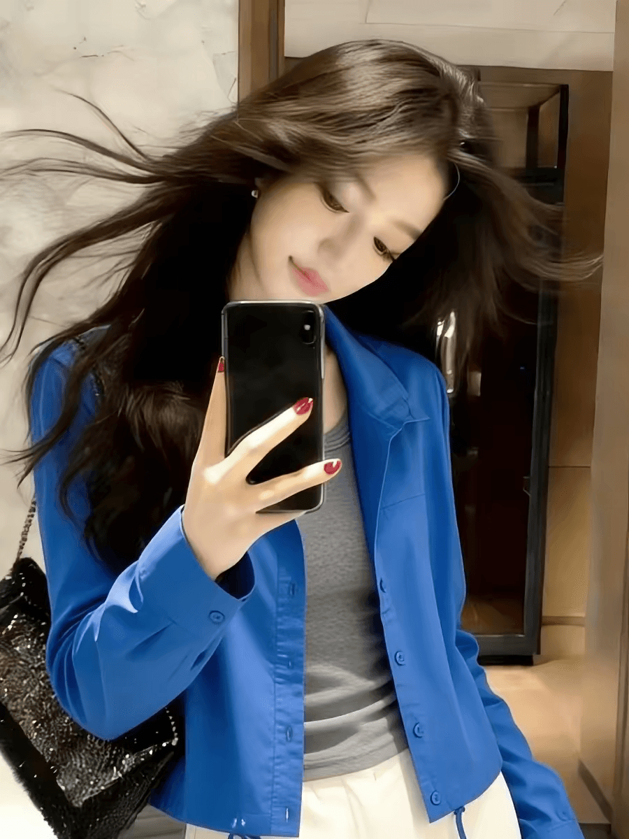 2026 년 새로운 올해 인기 폭발 이른 봄 절묘한 고유 한 아름다운 작은 키 파란색 캐주얼 재킷 여자 이미지 3
