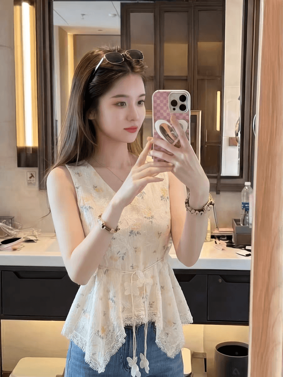 2026 빅 사이즈 섹션 부드러운 부서 레이스 레이스 민소매 조끼 여성 여름 외출용 슬림해 보이는 표지 고기 프랑스식 품격 맨위 이미지 3