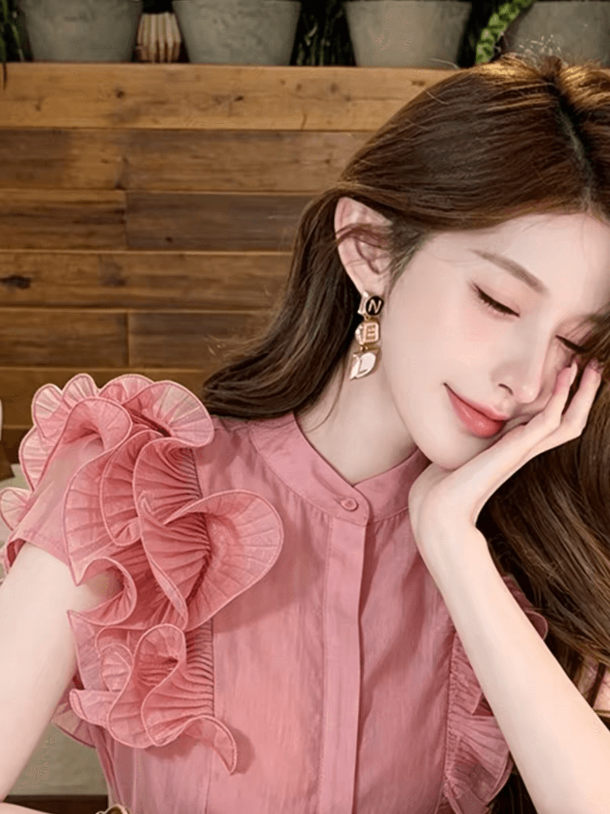 품격 고급 센스 핑크색 연꽃 잎 소매 맨위 2026 년 여름 섹션 신제품 프랑스식 고유 한 아름다운 민소매 여성 셔츠 상세 이미지 4