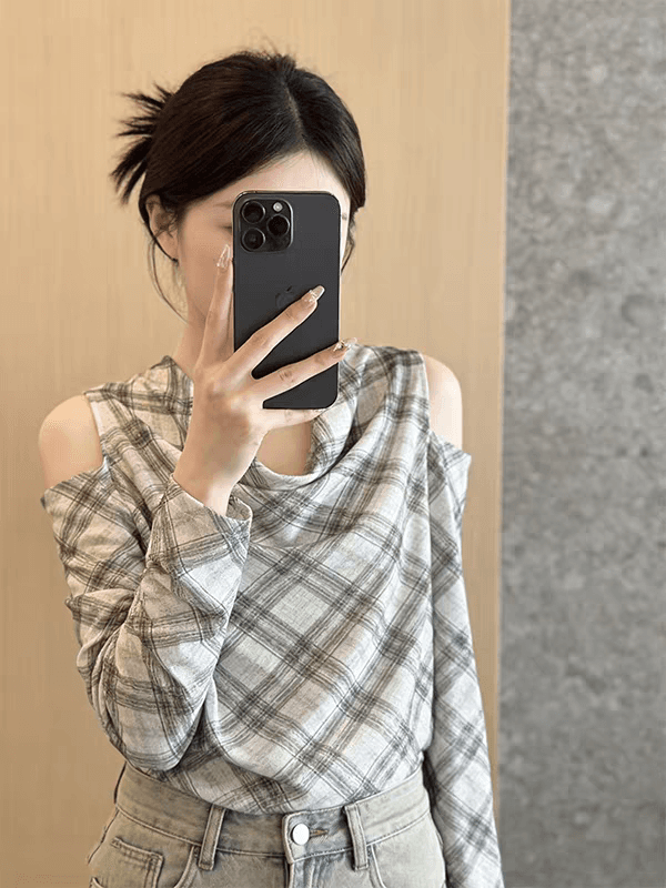 디자인 센스 오프숄더 체크무늬 셔츠 여성 긴 소매 루즈핏 슬림해 보이는 다용도 출퇴근 바람 맨위 다용도 맨위 캐주얼 상세 이미지 2
