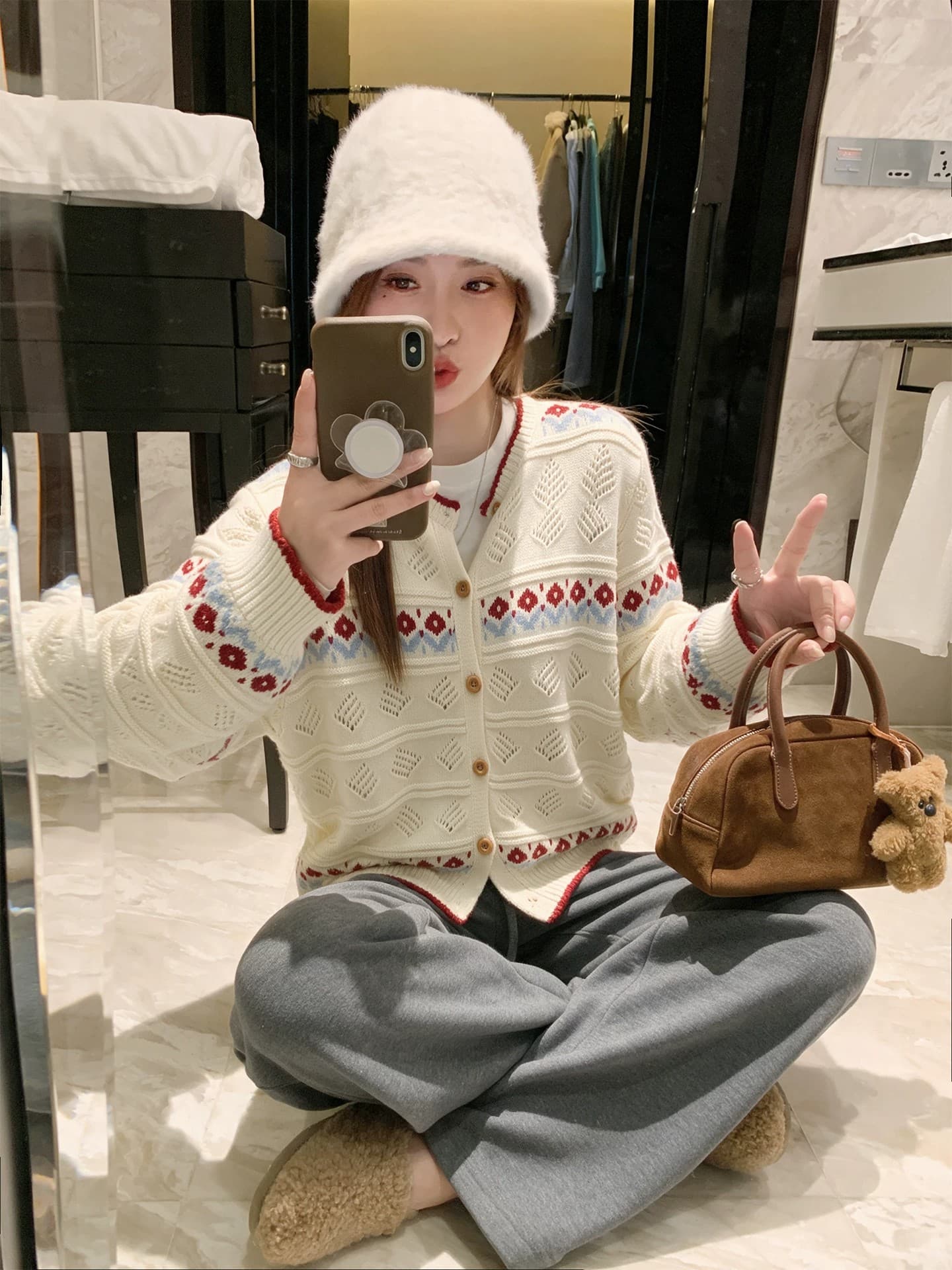 한 번 작은 짭짤한 한 부서 배색 니트 오픈 가디건 여성 가을 루즈핏 슬림해 보이는 라운드 넥 긴팔 짧은 에디션 달콤함 품격 재킷 이미지 3