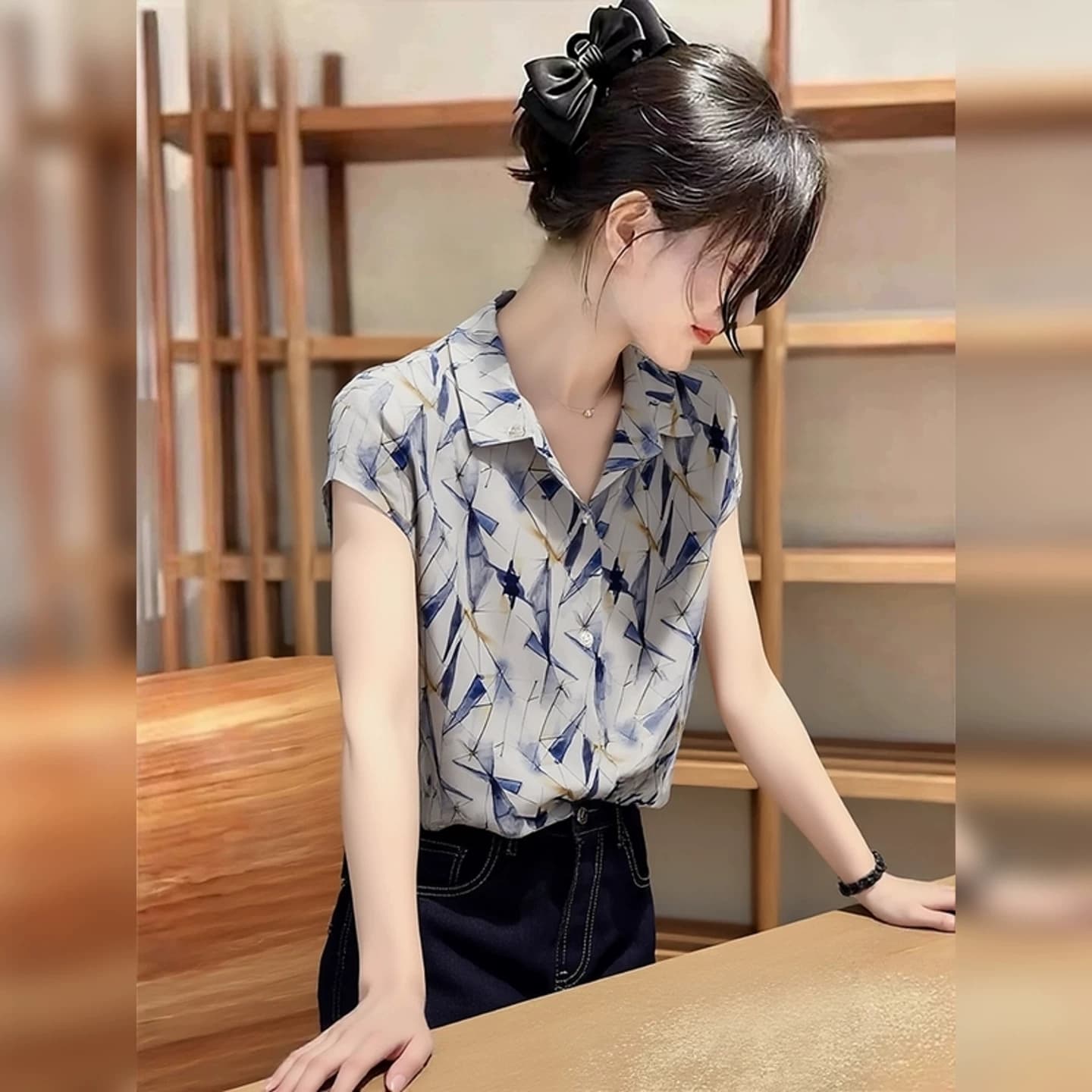 2026 여름 새로운 패션 외국 가스 폴로 칼라 반팔 셔츠 여성 슬림해 보이는 연령 감소 캐주얼 다용도 품격 맨위 상세 이미지 1