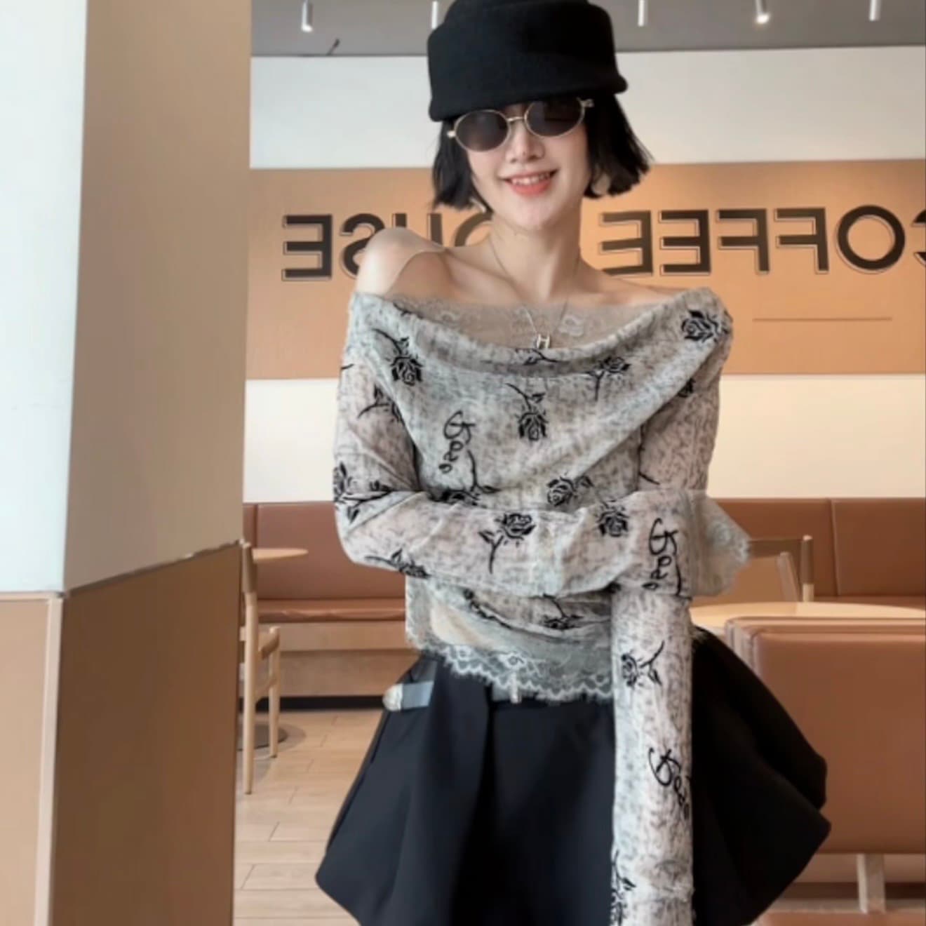 xiaobai 가을 프랑스식 프린트 레이스 조각 슬림해 보이는 다용도 긴팔 맨위