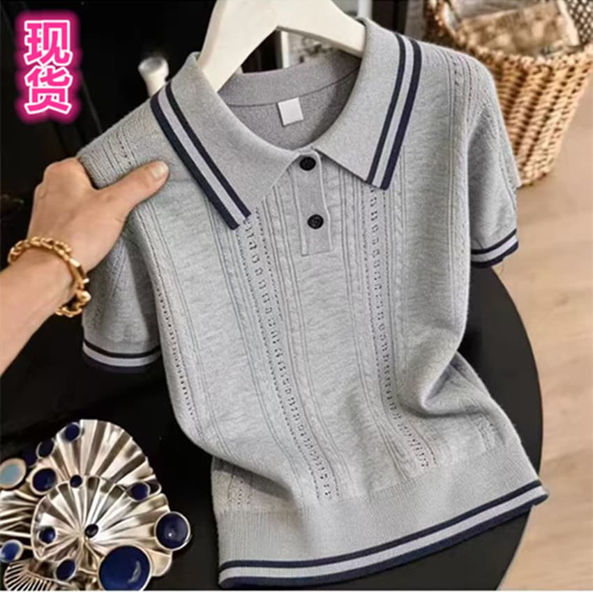 2026 새로운 배색 폴로 칼라 반팔 티셔츠 여성 여름 빛 럭셔리 작은 대중 Chic 슬림해 보이는 POLO 칼라 니트 맨위