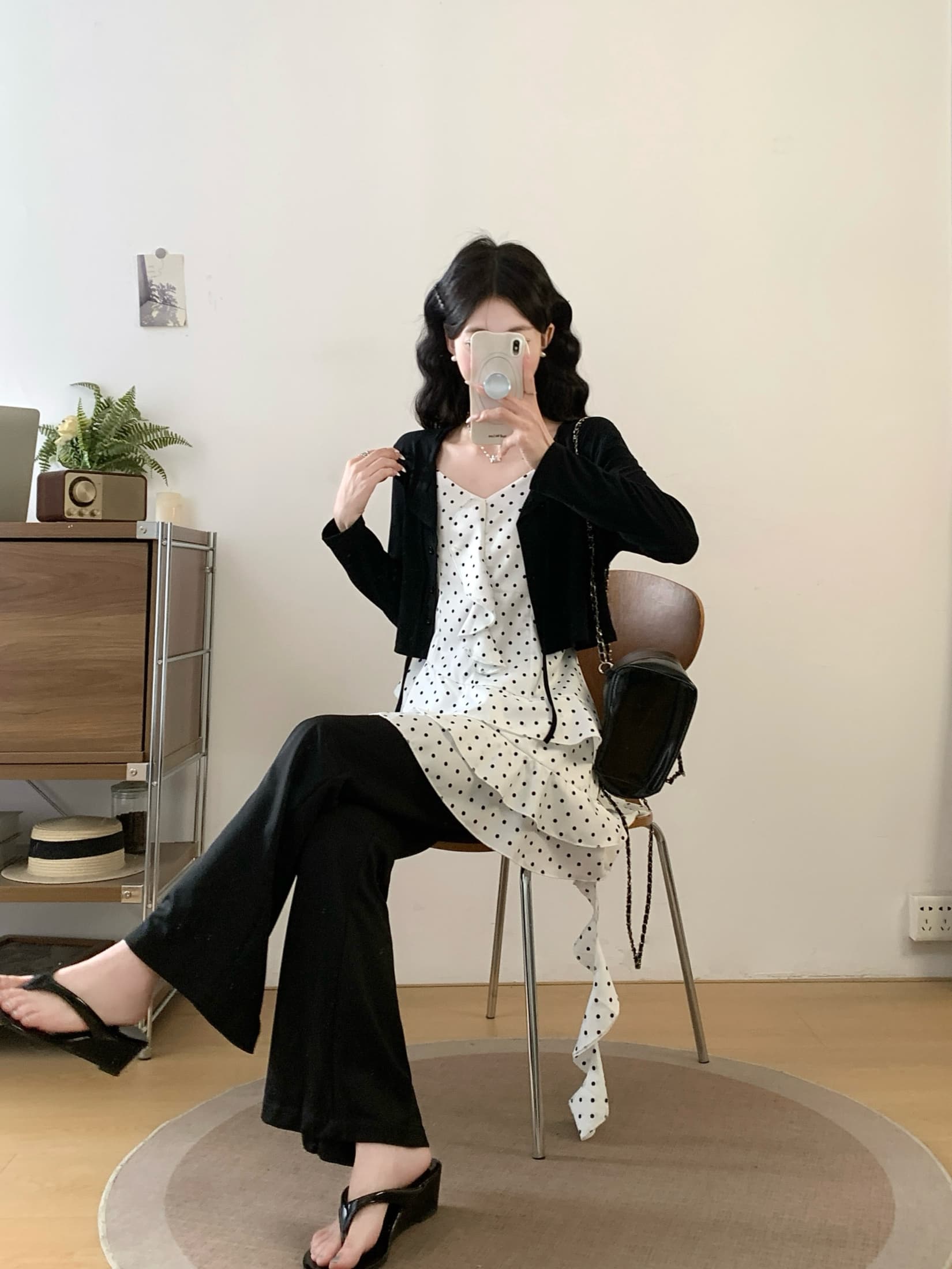 실사 지금 지금 빅 사이즈 봄 여름 도트 무늬 슬립 슬림해 보이는 불규칙 맨위 오픈 가디건 부츠컷 바지 세 조각 세트 상세 이미지 6