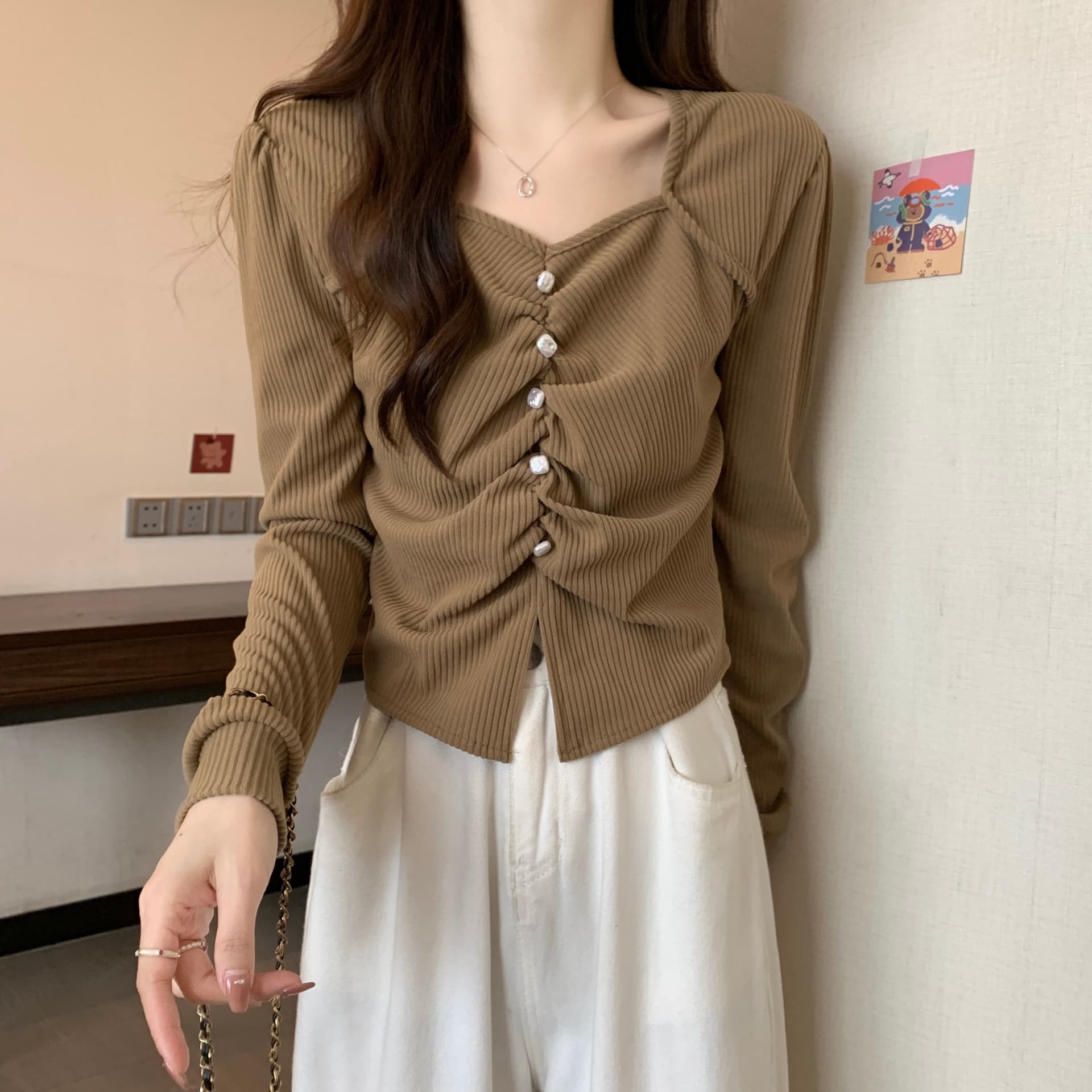실사 빅 사이즈 새로운 디자인 센스 긍정적 인 어깨 소매 불규칙 주름 비즈 박기 코듀로이 작은 대중 슬림해 보이는 맨위 여성 상세 이미지 5