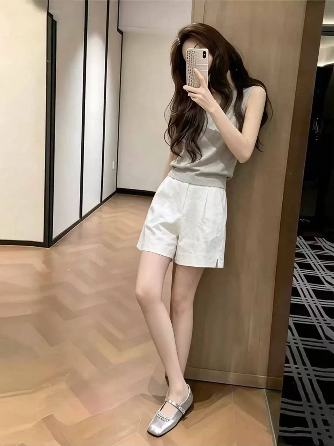 한국 스타일 미니멀리즘 민소매 조끼 반바지 세트 여성 여름 고급 센스 몸매 가꾸기 슬림해 보이는 투피스 세트 캐주얼 바람 착용 가져 가라. 상세 이미지 7