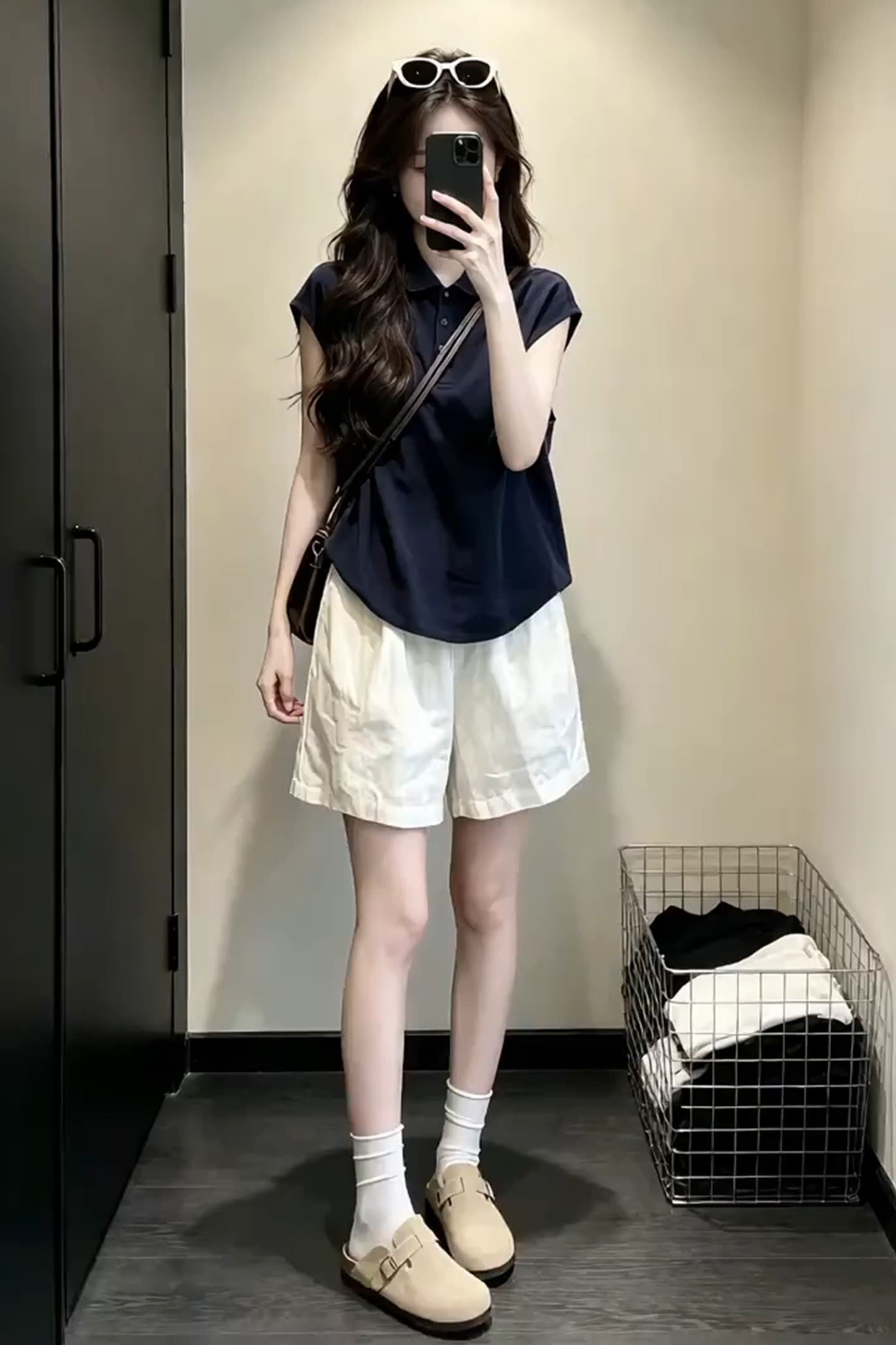 반팔 여성 셔츠 여름 넓은 다리가 짧다. 바지 투피스 슈트 2026 슈퍼 화재 자이언트 잘 생긴 캐주얼 한 부서 착용 가져 가라. 전체 집합