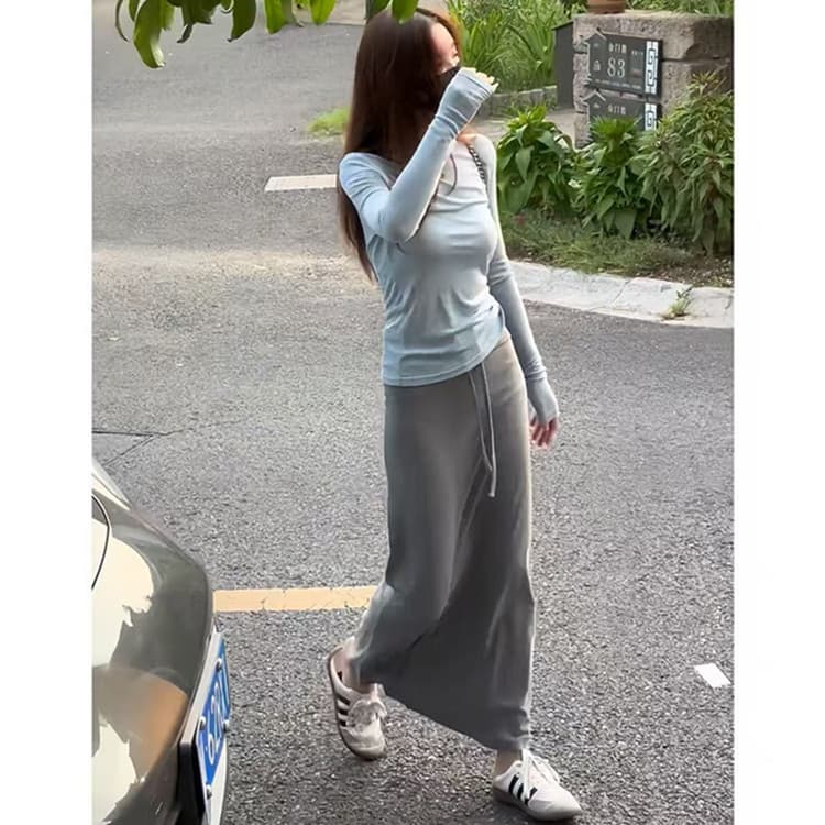 2026 이른 가을 한 부서 전체 집합 ootd 착용 가져 가라. 느긋한 느슨함 센스 패션 긴팔 티셔츠 반신 스커트 투피스 세트 이미지 4