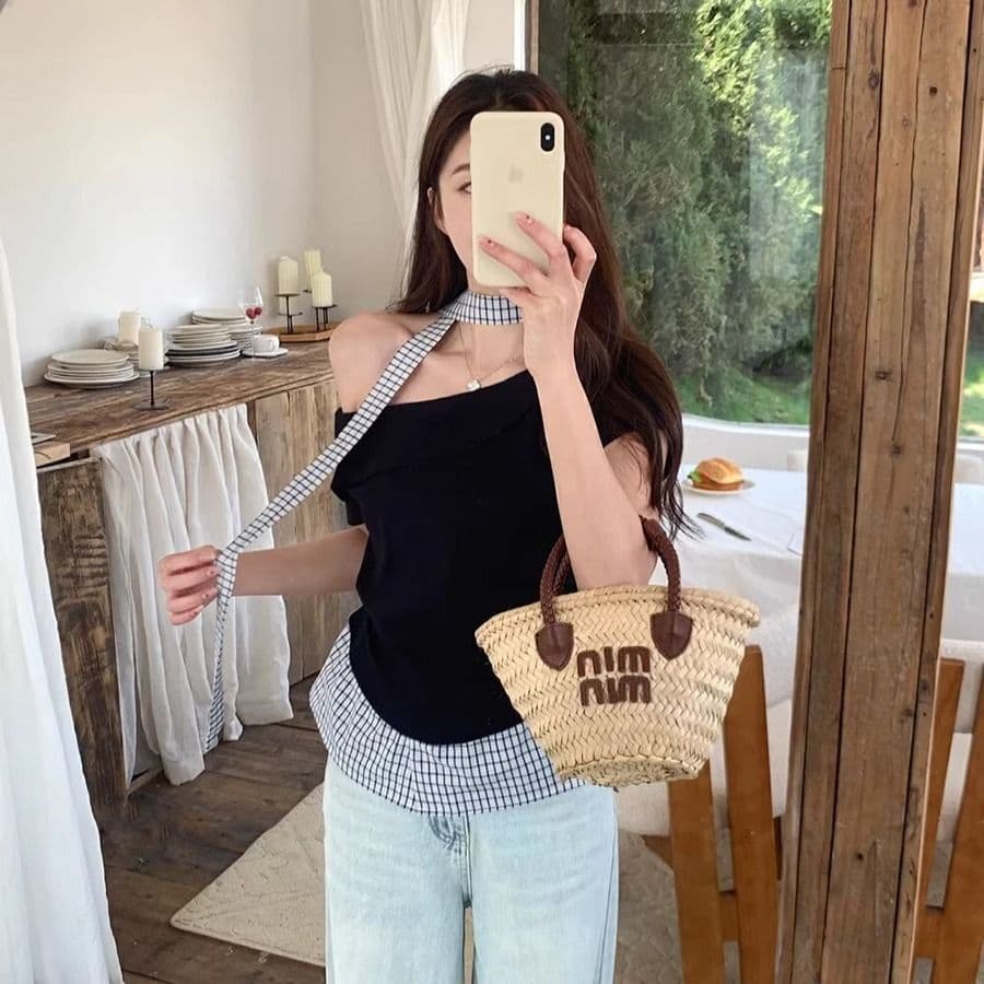 있음 선적 40 사람들 면 불규칙 오프숄더 반팔 티셔츠 여성 여름 체크무늬 패치워크 슬림해 보이는 비스듬한 어깨 의류 상세 이미지 13