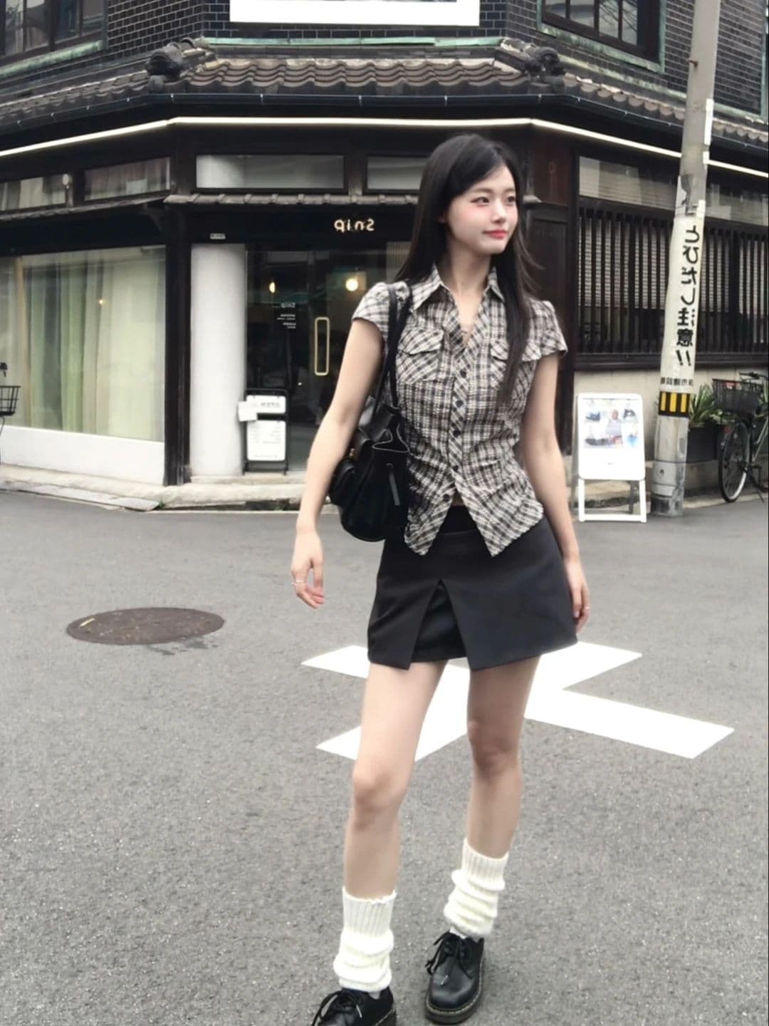 있음 선적 원본 한 부서 레트로 체크무늬 꼬집기 허리 여성 셔츠 여름 디자인 센스 몸매 가꾸기 쇼트 스타일 셔츠 맨위 상세 이미지 2