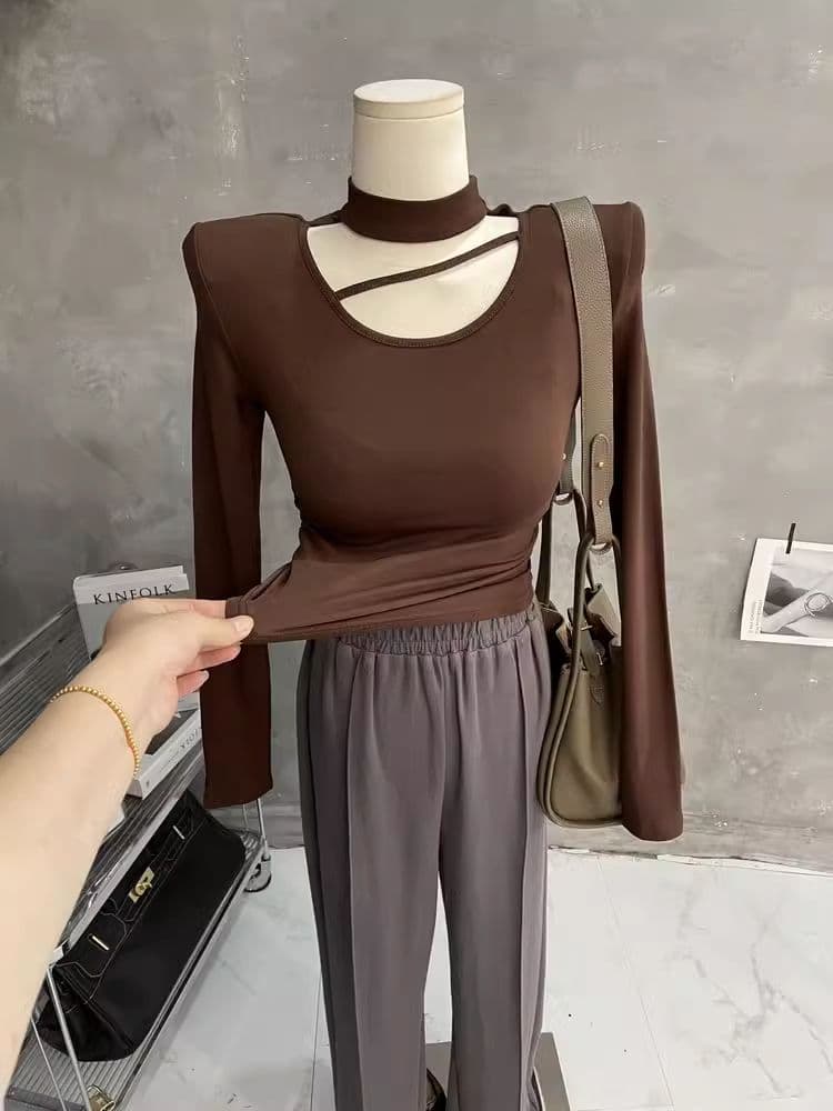 한국 스타일 가을 새로운 섹시함 단색 행침 목 홀로우 아웃 맨위 몸매 가꾸기 슬림해 보이는 티셔츠 디자인 센스 긴팔 기본 셔츠 상세 이미지 37