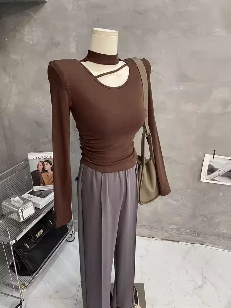 한국 스타일 가을 새로운 섹시함 단색 행침 목 홀로우 아웃 맨위 몸매 가꾸기 슬림해 보이는 티셔츠 디자인 센스 긴팔 기본 셔츠 상세 이미지 39