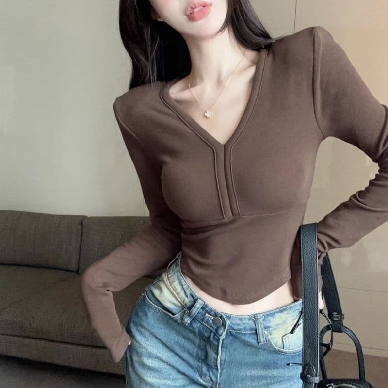 가을 겨울 새로운 두꺼운 연삭 털 De 플러시 인사이드 잡아라. 의류 여성 섹시함 낮은 가슴 V넥 몸매 가꾸기 긴팔 긍정적 인 어깨 티셔츠 쇼트 스타일 상세 이미지 16