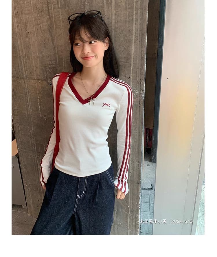 원본 디자인 센스 나비 매듭 자수 긴팔 티셔츠 여성 의류 이른 가을 배색 몸매 가꾸기 슬림해 보이는 풀오버 맨위 상세 이미지 13